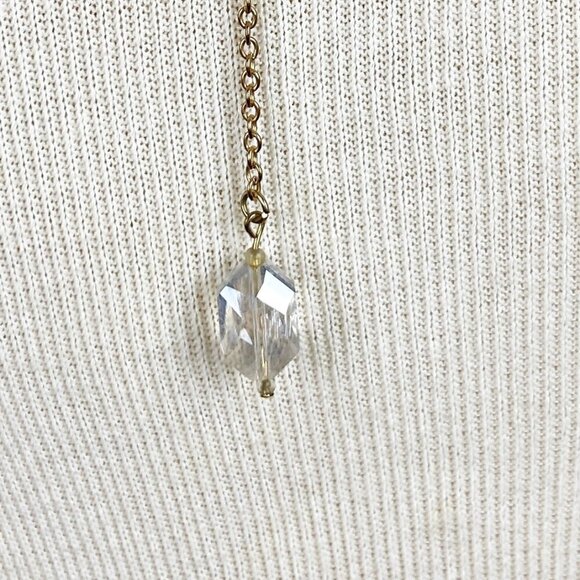 Iridescent Crystal Bead Lariat Y-Necklace on Gold Tone Chain - Picture 5 of 6